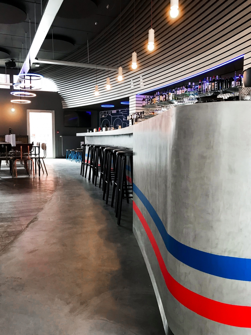Peloton Café