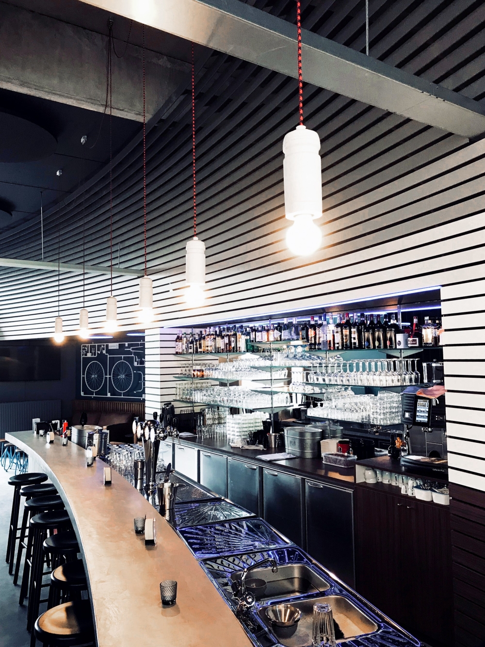 Peloton Café